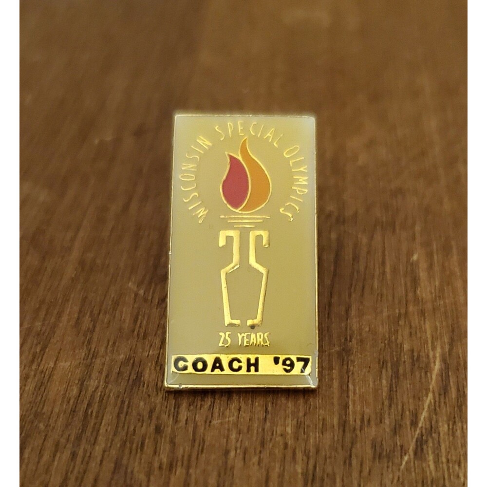 Wisconsin Special Olympics 25 Years Commemorative Coach Gold Tone Lapel Pin 1997